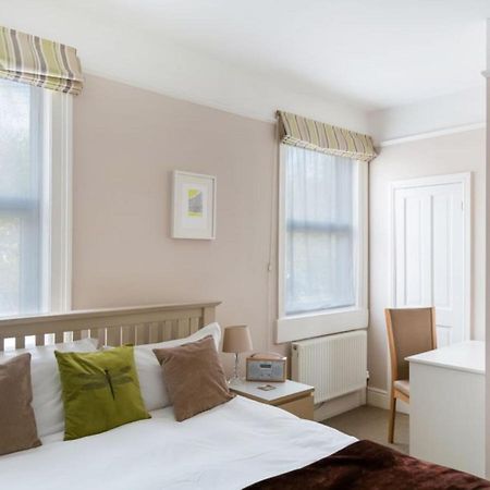 Bay Tree House Bed and Breakfast Bath Exteriör bild